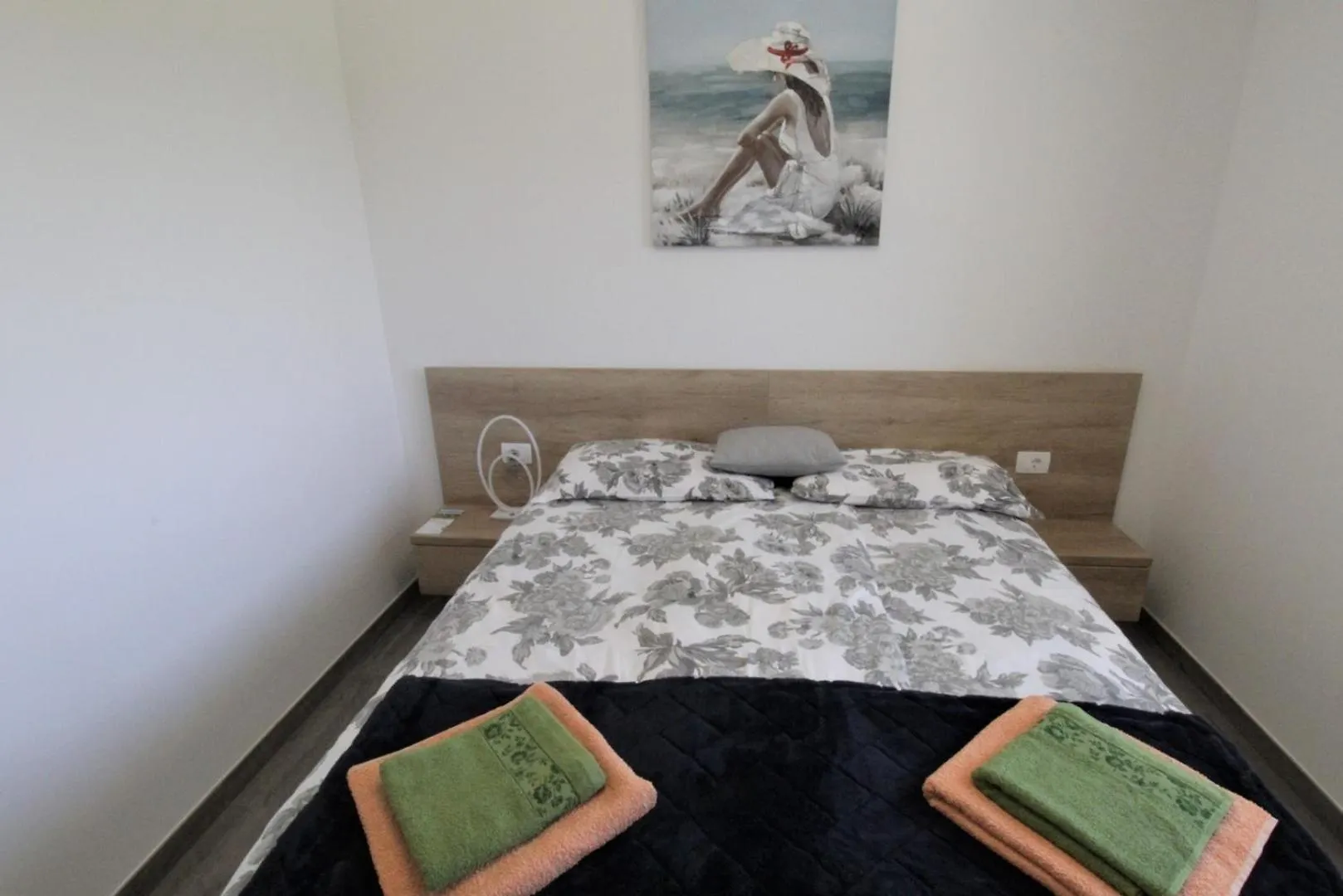 House Andrej, Entire Semi-Detached House With A Terrace, Parking, 400 M From Beach Bašanija 0*,