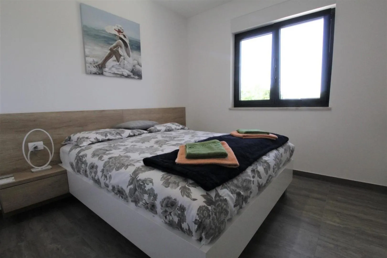 別荘 House Andrej, Entire Semi-Detached House With A Terrace, Parking, 400 M From Beach Bašanija クロアチア
